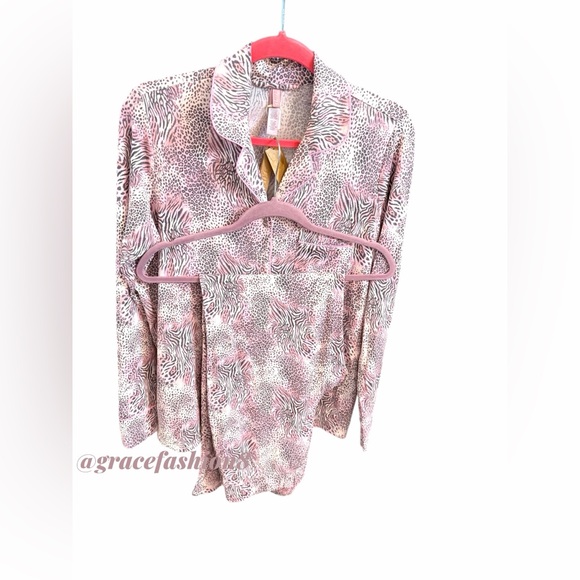 SKIMS Long Sleeve Button Up Pajama Set Bloom Animal Print NWT - Picture 6 of 11